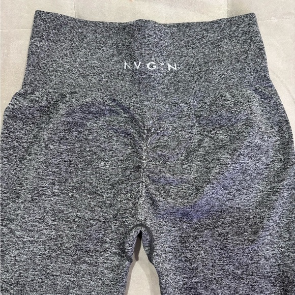NVGTN scrunch leggings - Picture 2 of 3